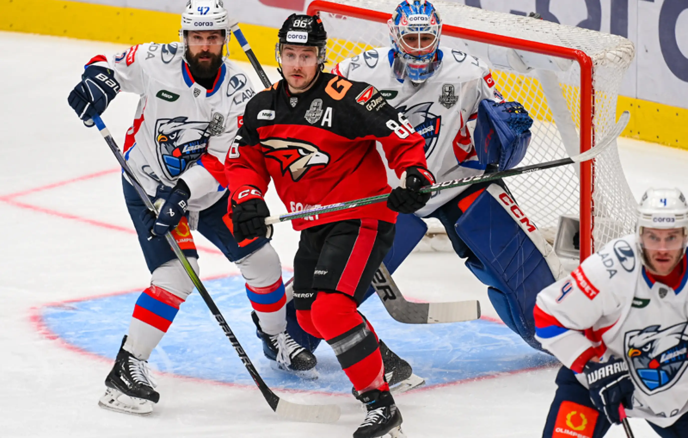 «Авангард» обыграл «Ладу» на старте плей-офф