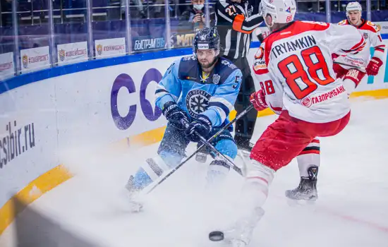 «Сибирь» обыграла дома «Автомобилист»