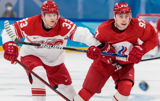 Две передачи Гусева помогли России обыграть Данию и выйти в полуфинал