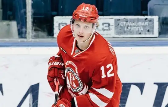 Иванюженков перешел в «Сочи» из «Витязя»