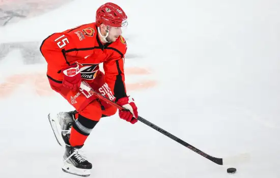 Дубль Голышева помог «Автомобилисту» обыграть «Амур»